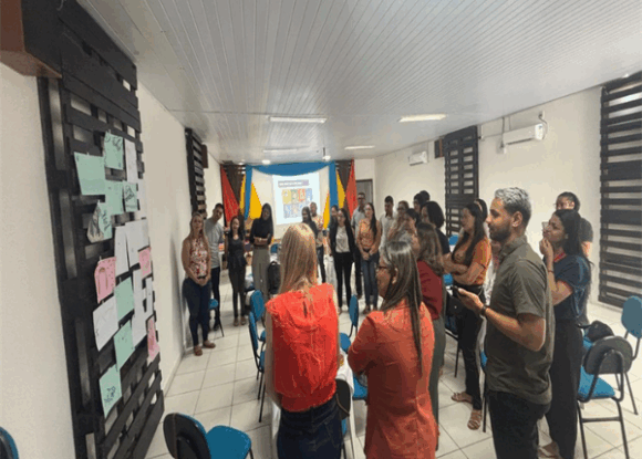 União dos Palmares recebe vivência formativa com foco em música, mídias e neuroeducação no ensino de inglês